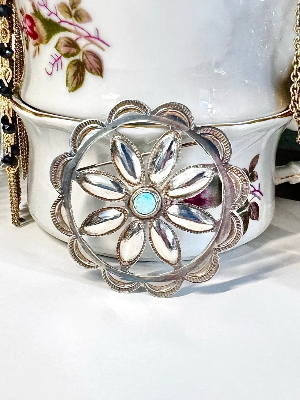 Vintage Navajo Sterling Silver & Turquoise Wagon Wheel Concho Brooch Pin 2
